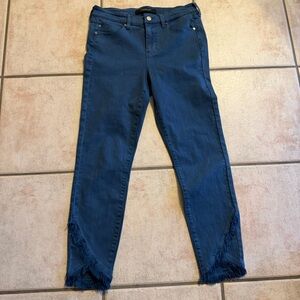 Liverpool frayed hem Skinny Jeans Size 8